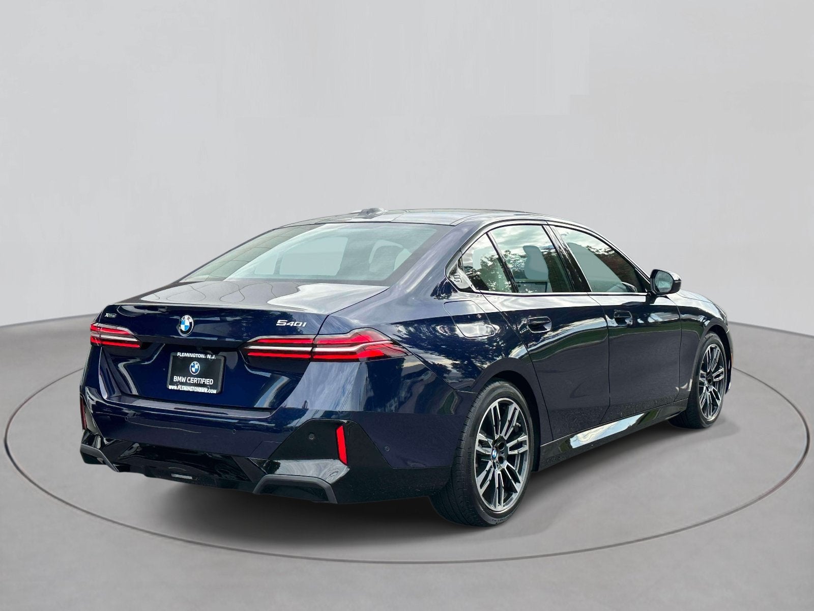2026 BMW 5 Series 540i xDrive