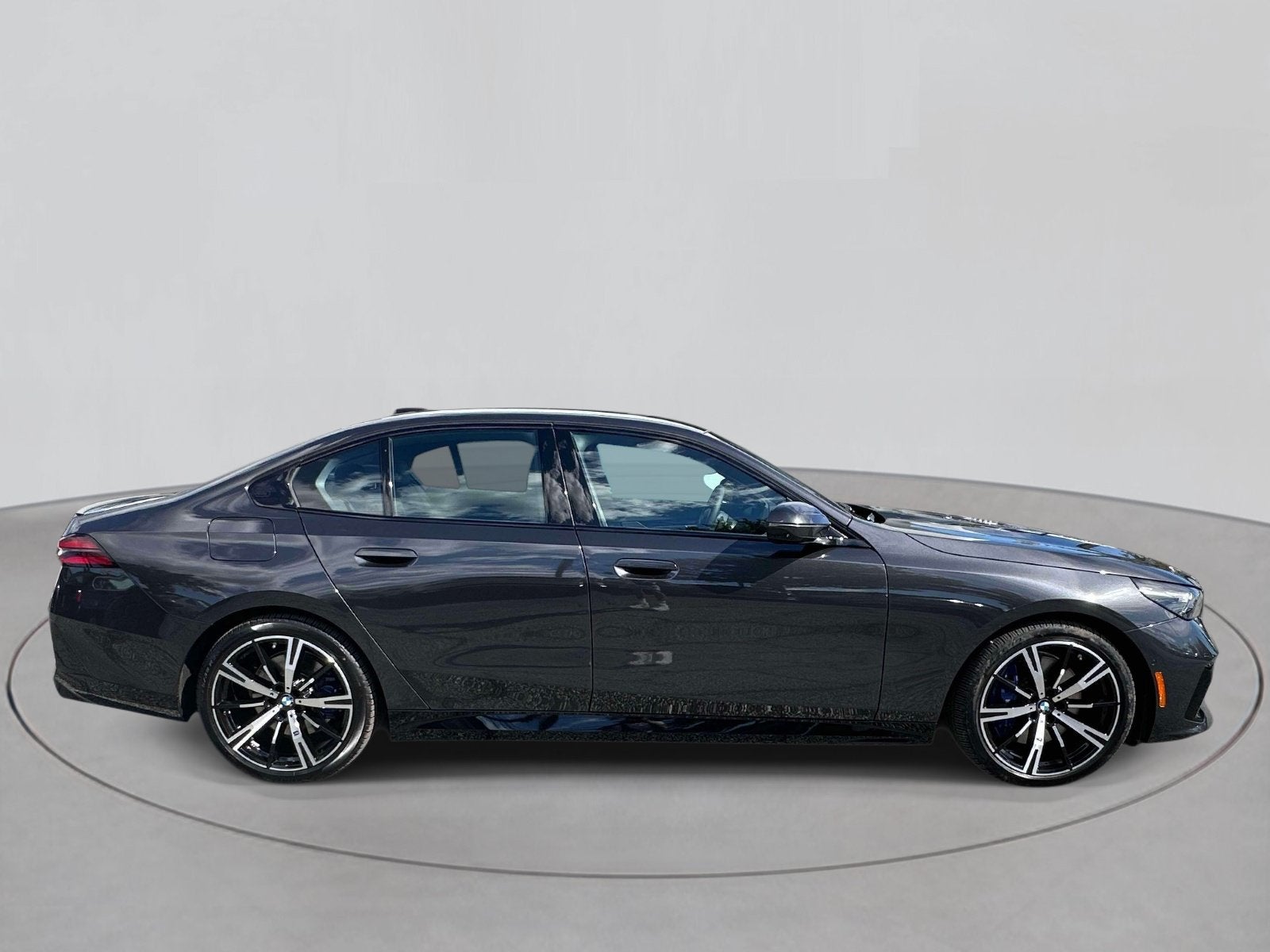 2026 BMW 5 Series 540i xDrive