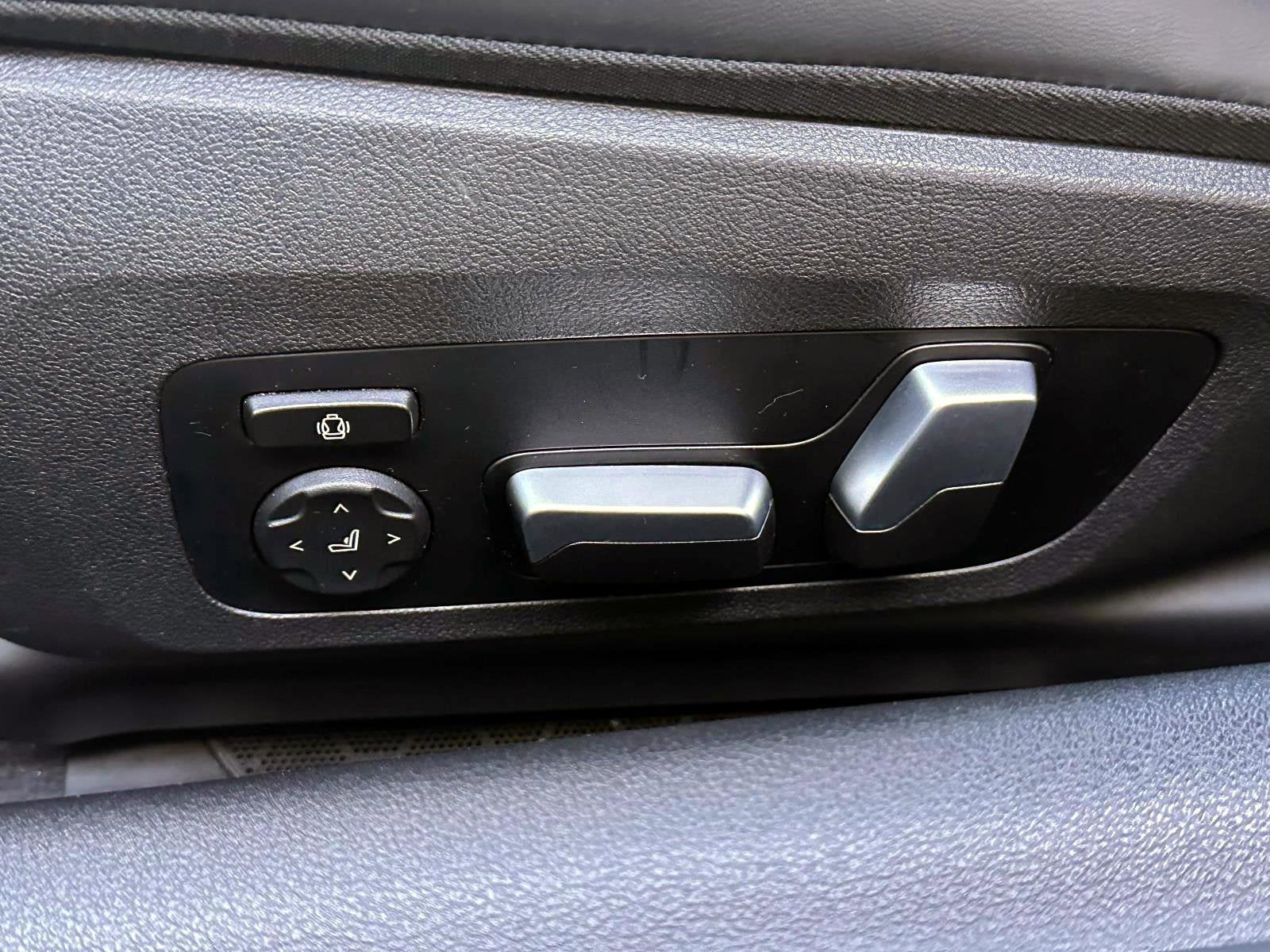 2024 BMW 8 Series M850i xDrive