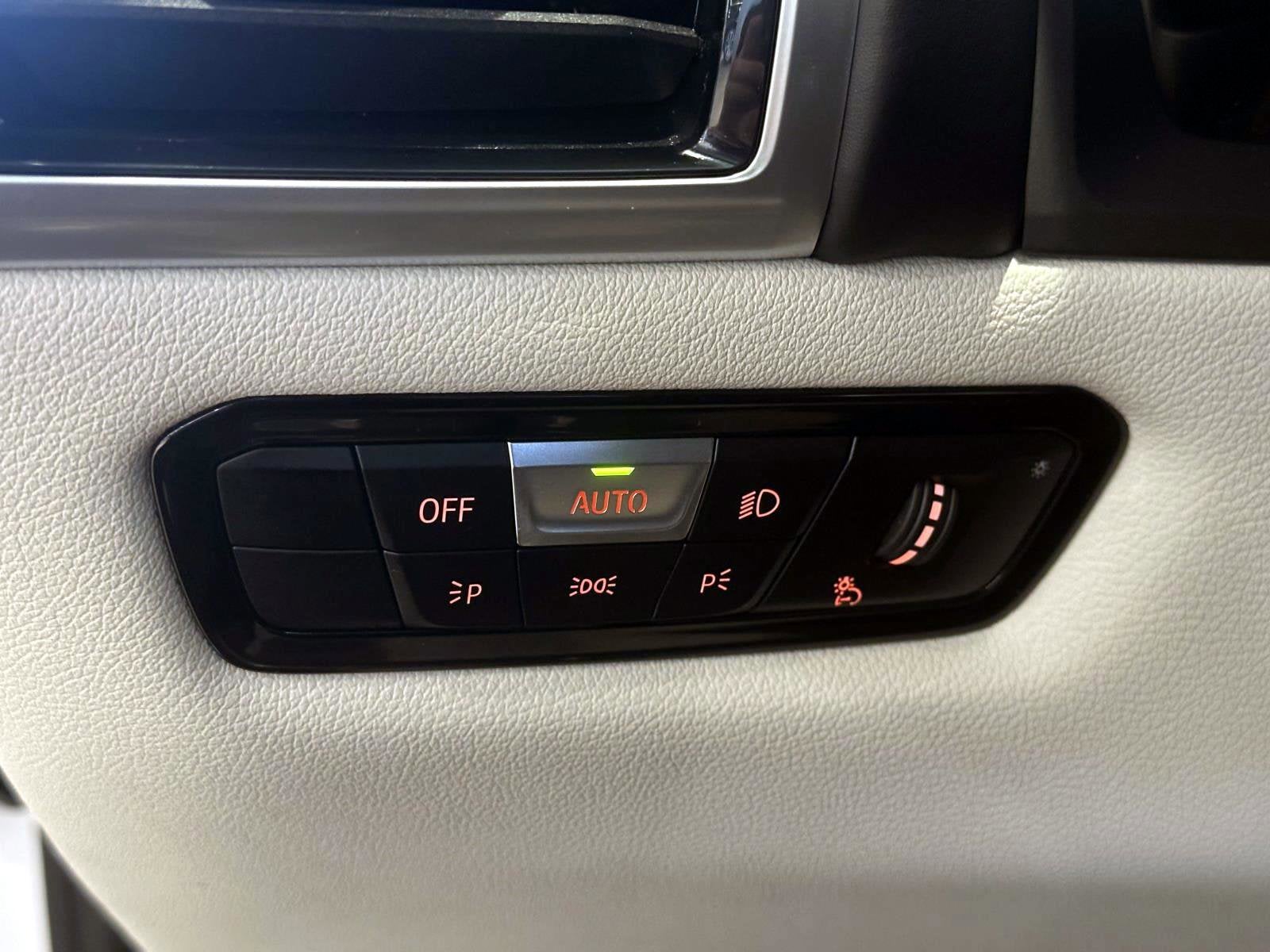 2026 BMW 8 Series 840i