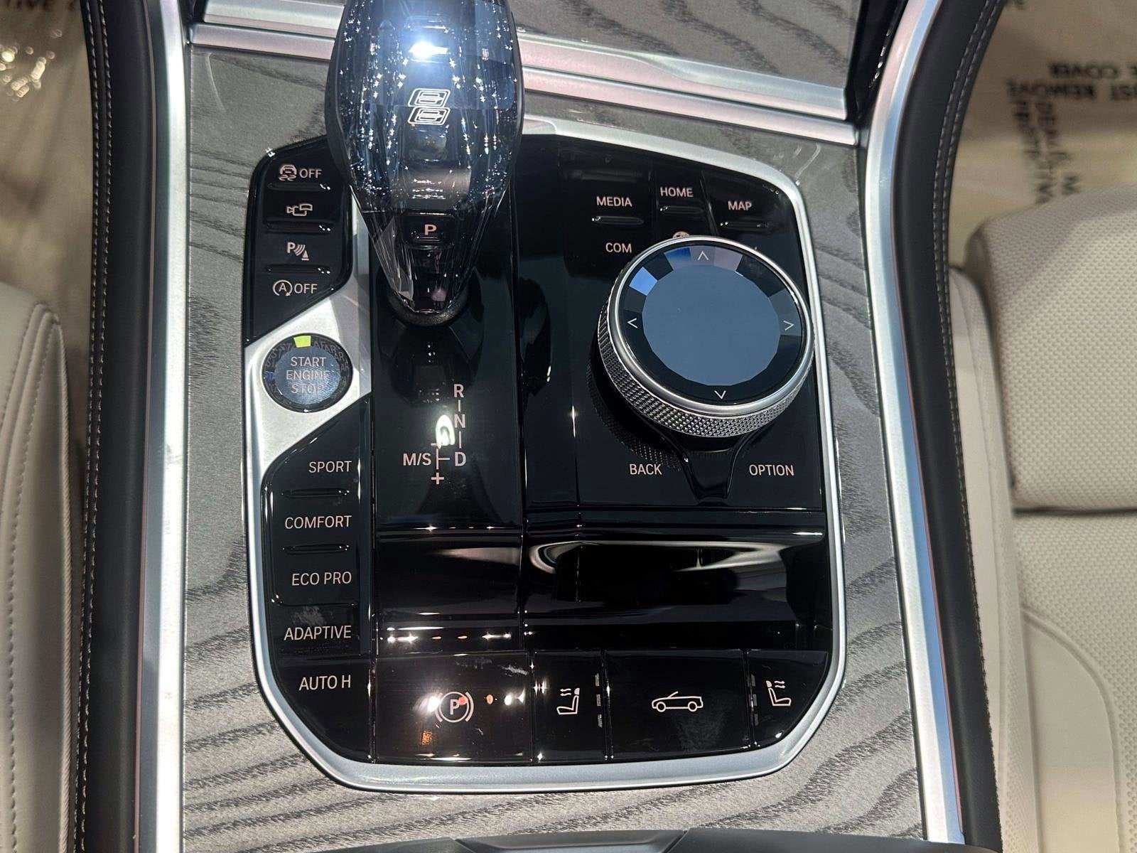 2026 BMW 8 Series 840i