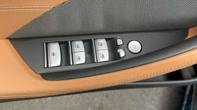 2026 BMW 8 Series 840i