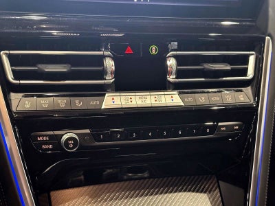 2026 BMW 8 Series M850i