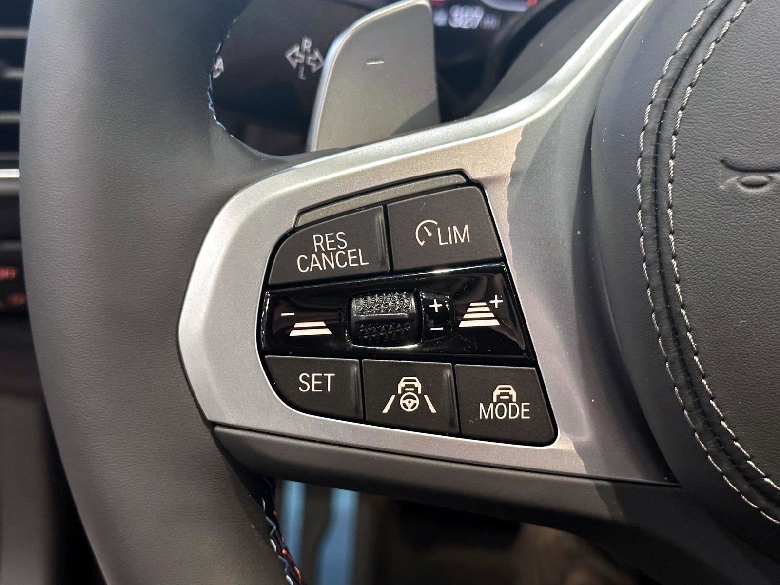 2026 BMW 8 Series M850i