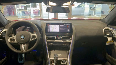 2026 BMW 8 Series M850i