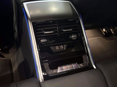 2026 BMW 8 Series M850i