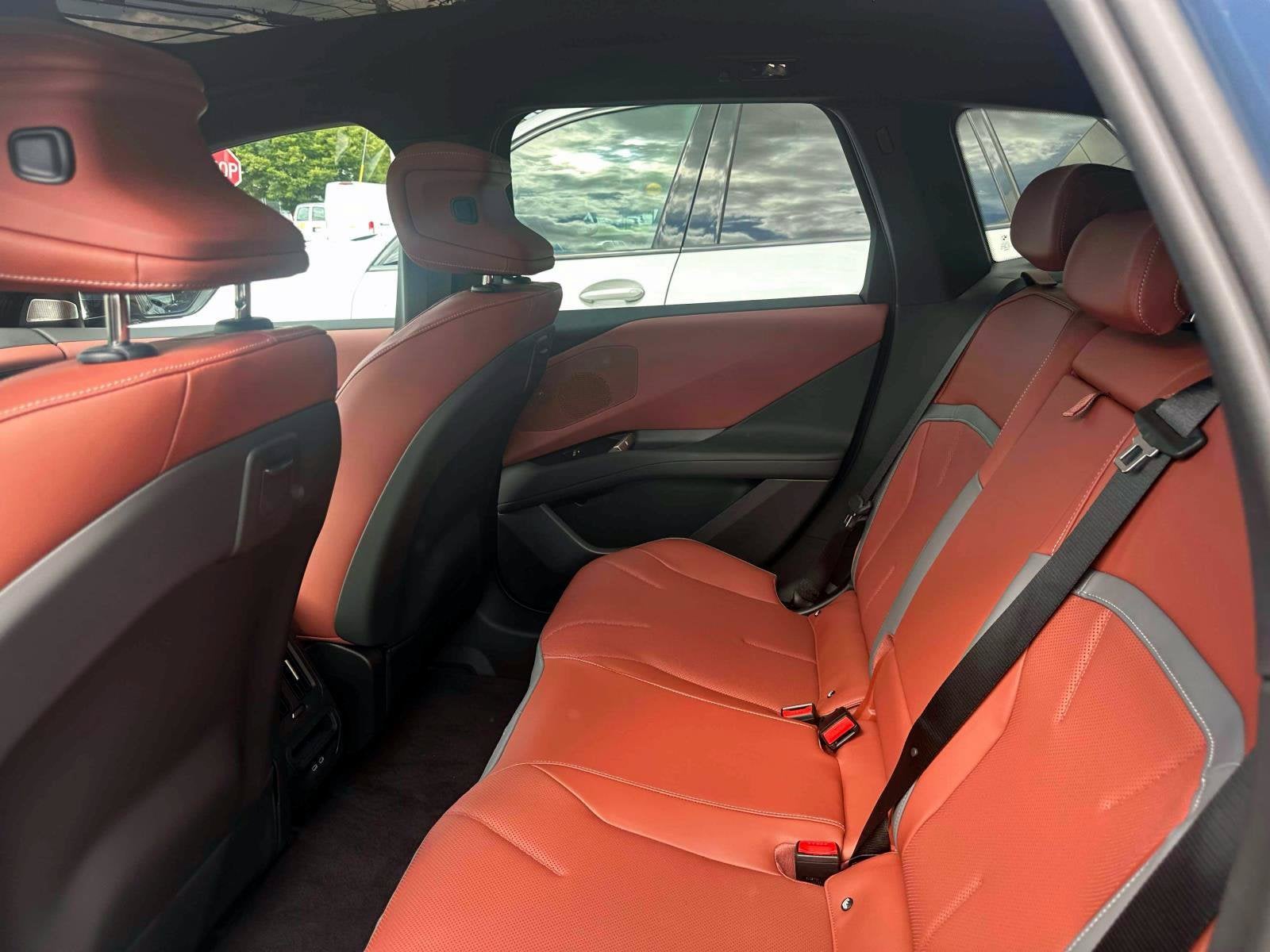 2027 BMW iX3 50 xDrive