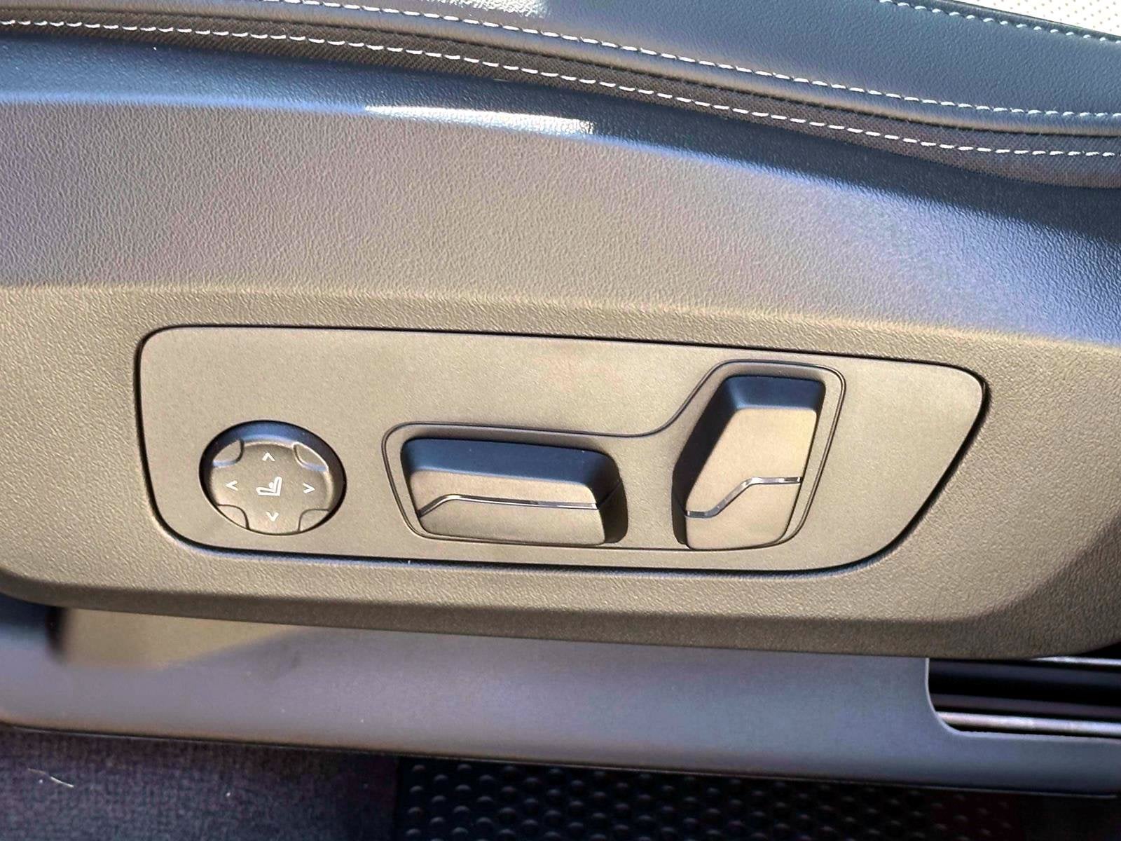 2027 BMW X1 xDrive28i