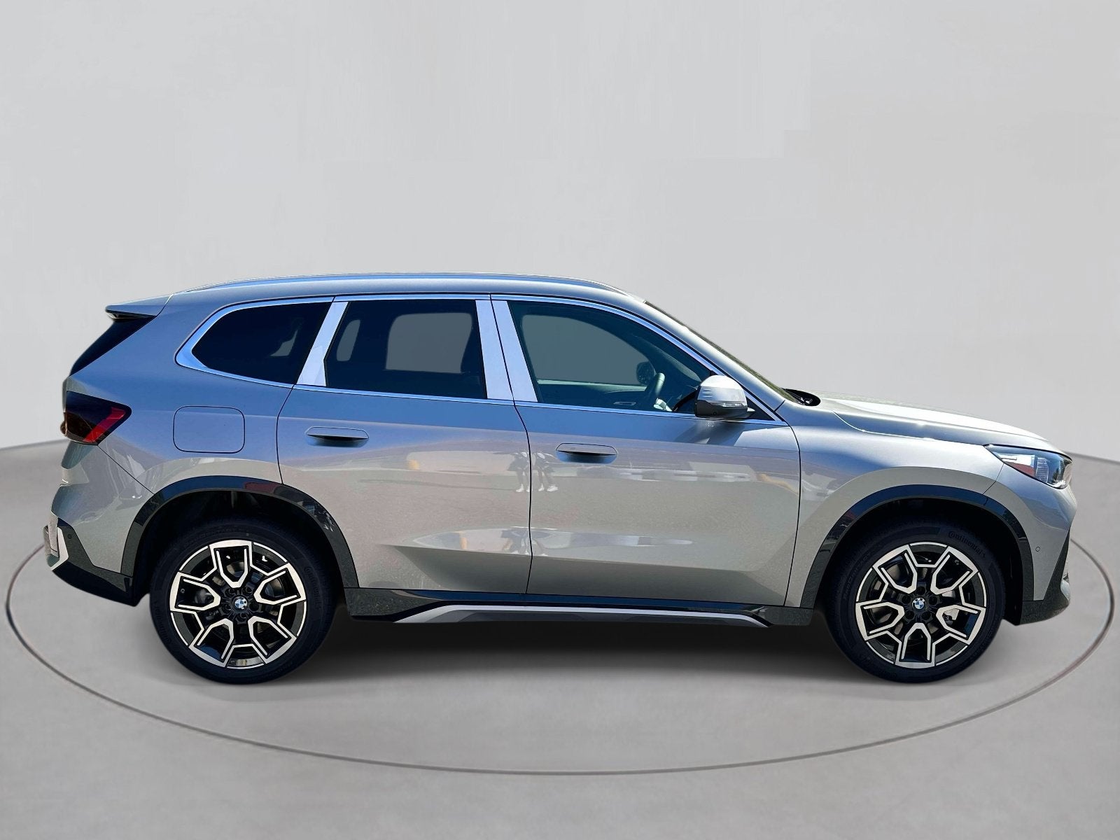 2027 BMW X1 xDrive28i