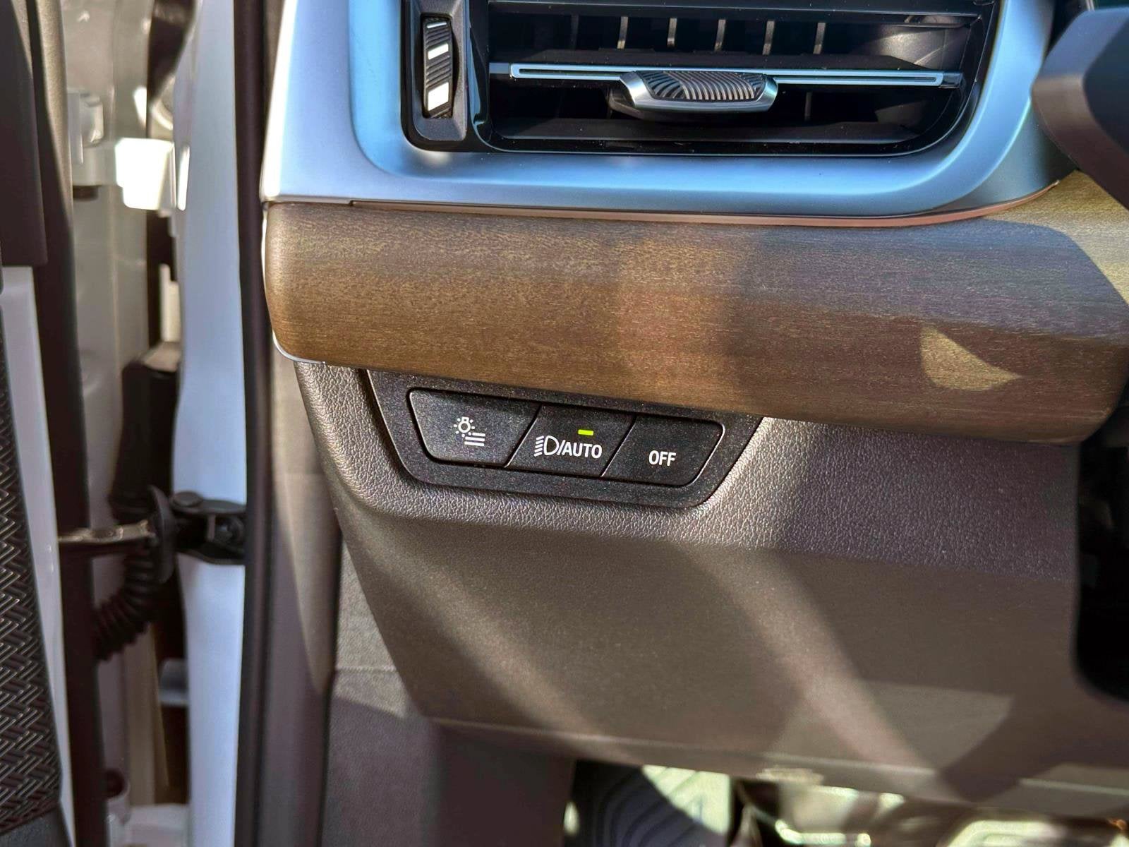 2027 BMW X1 xDrive28i