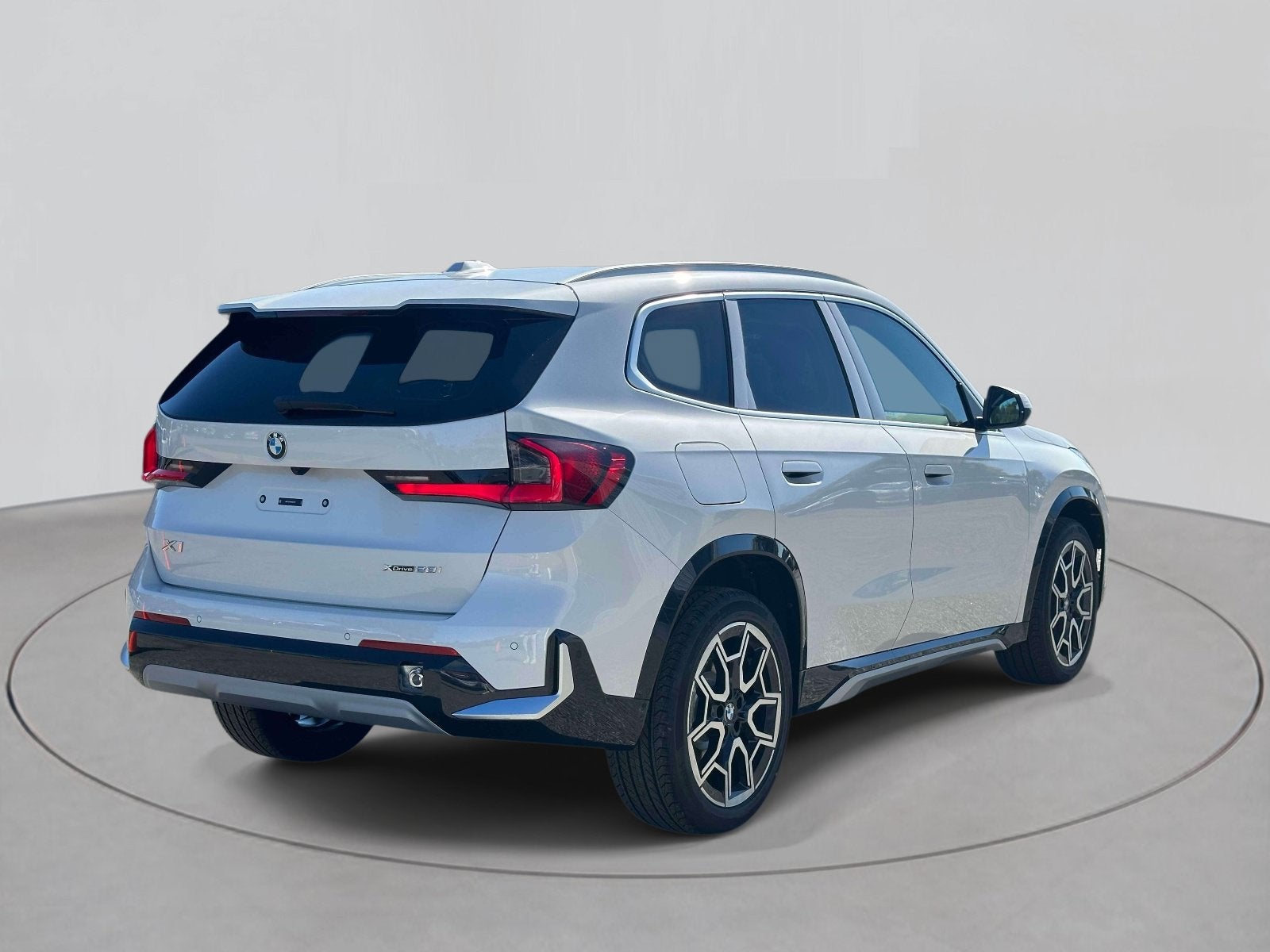 2027 BMW X1 xDrive28i