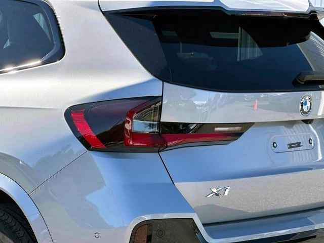 2027 BMW X1 xDrive28i