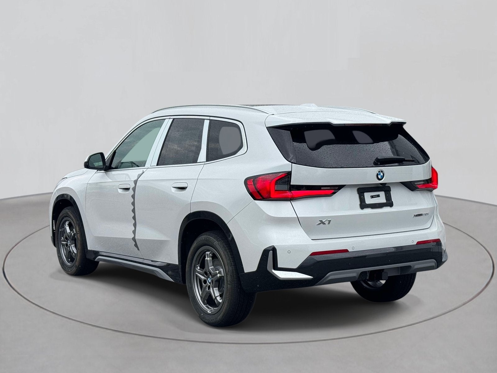 2027 BMW X1 xDrive28i