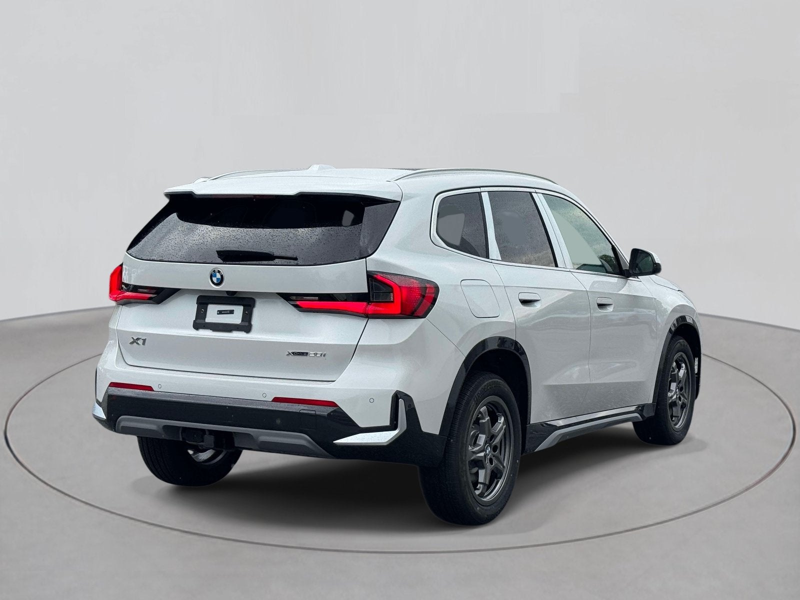2027 BMW X1 xDrive28i