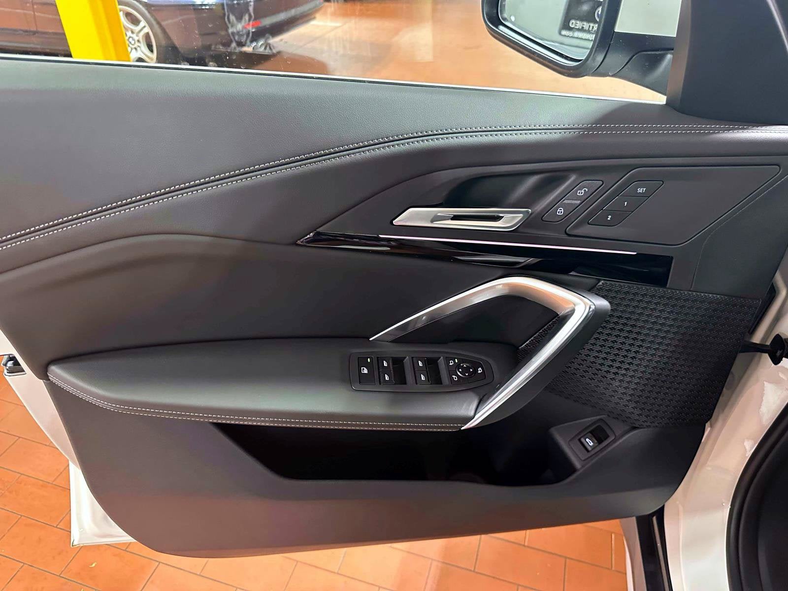 2027 BMW X1 xDrive28i