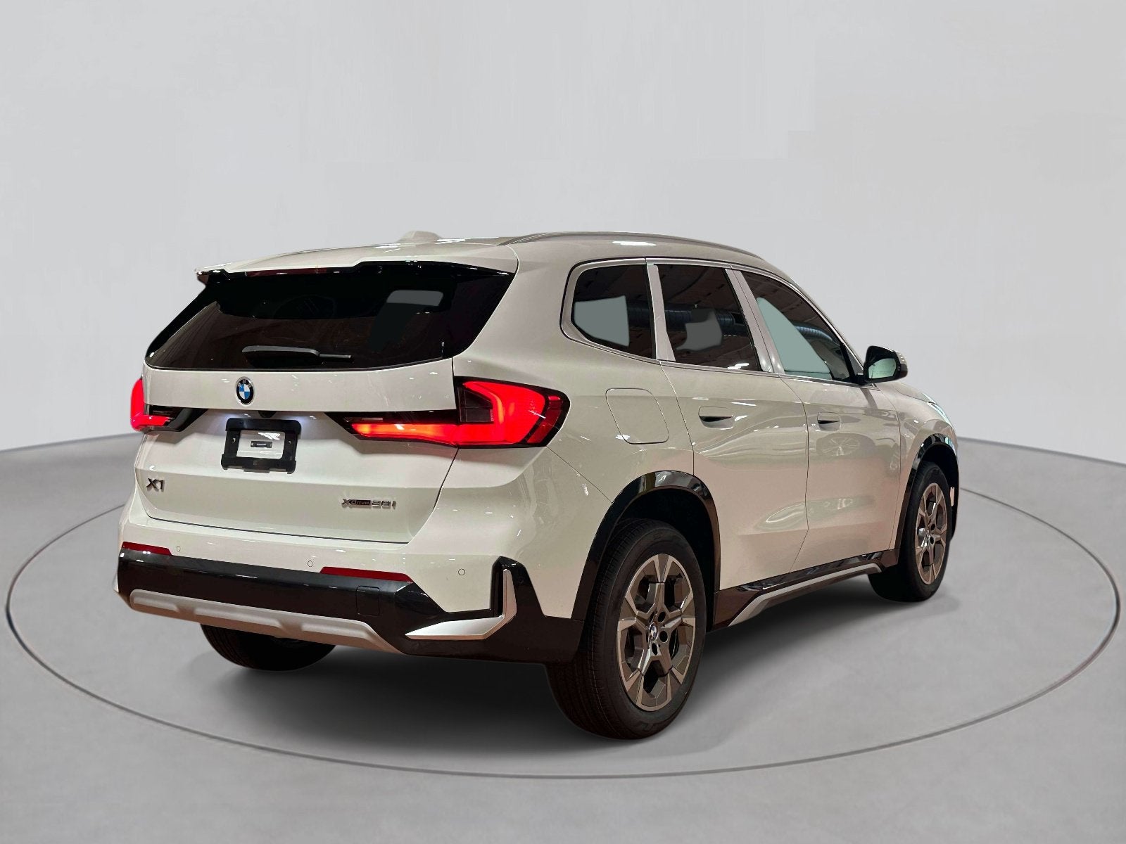 2027 BMW X1 xDrive28i