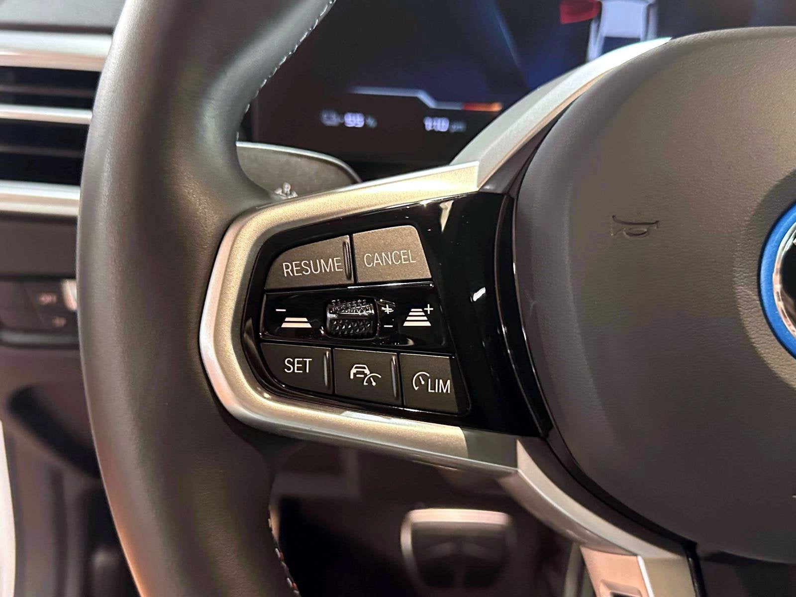 2025 BMW i4 M50