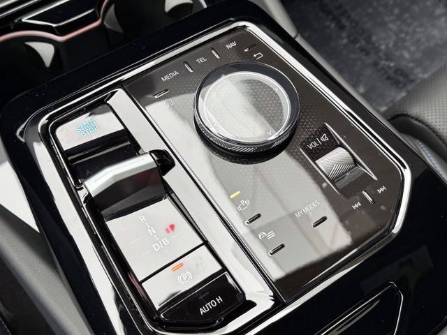 2026 BMW i5 xDrive40