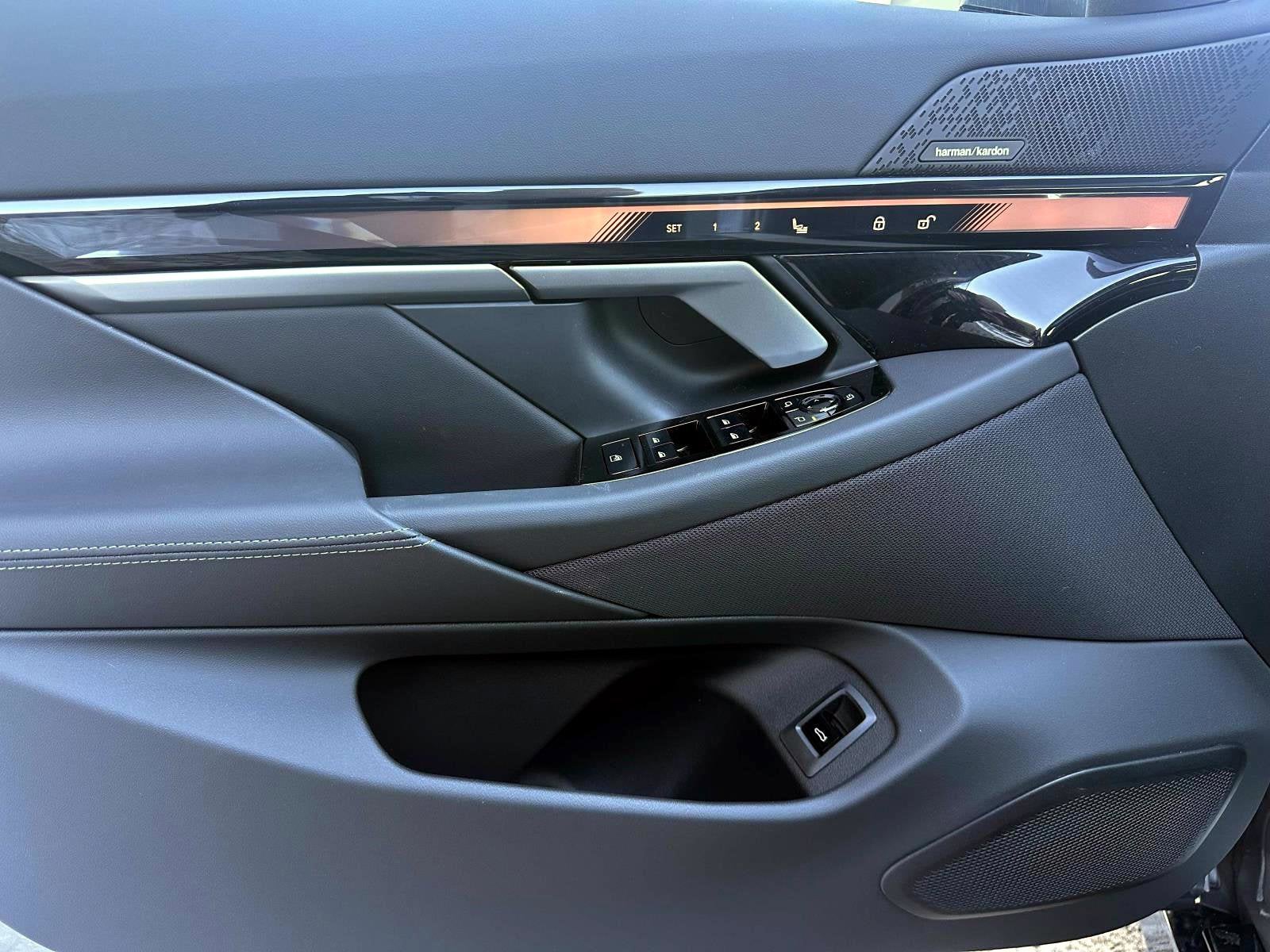 2026 BMW i5 xDrive40