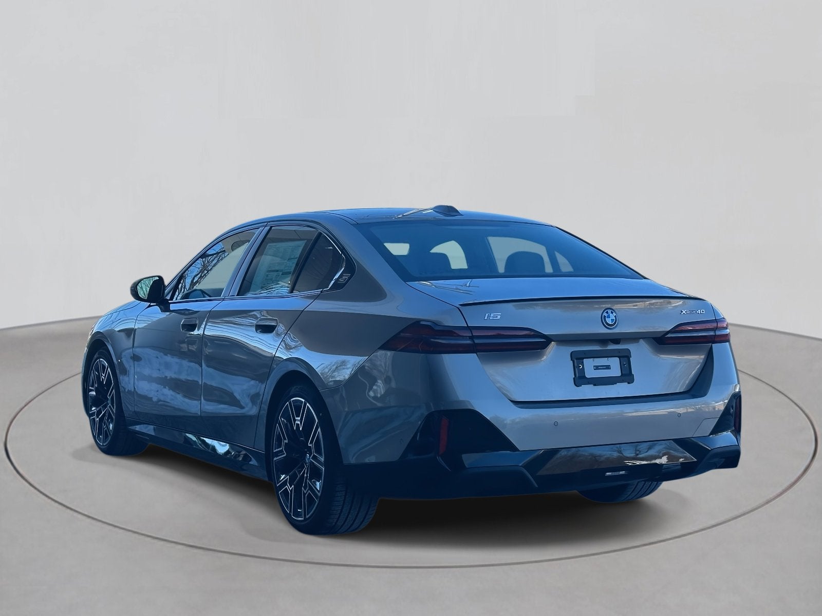 2026 BMW i5 xDrive40