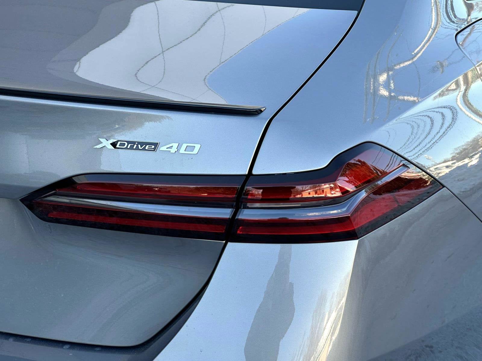 2026 BMW i5 xDrive40