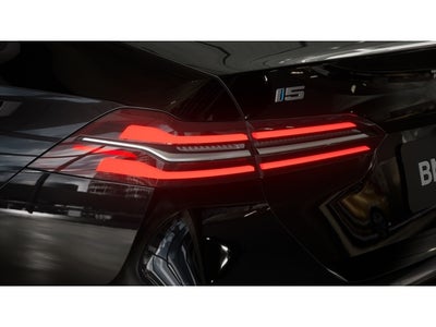 2026 BMW i5 xDrive40