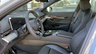 2026 BMW i5 xDrive40