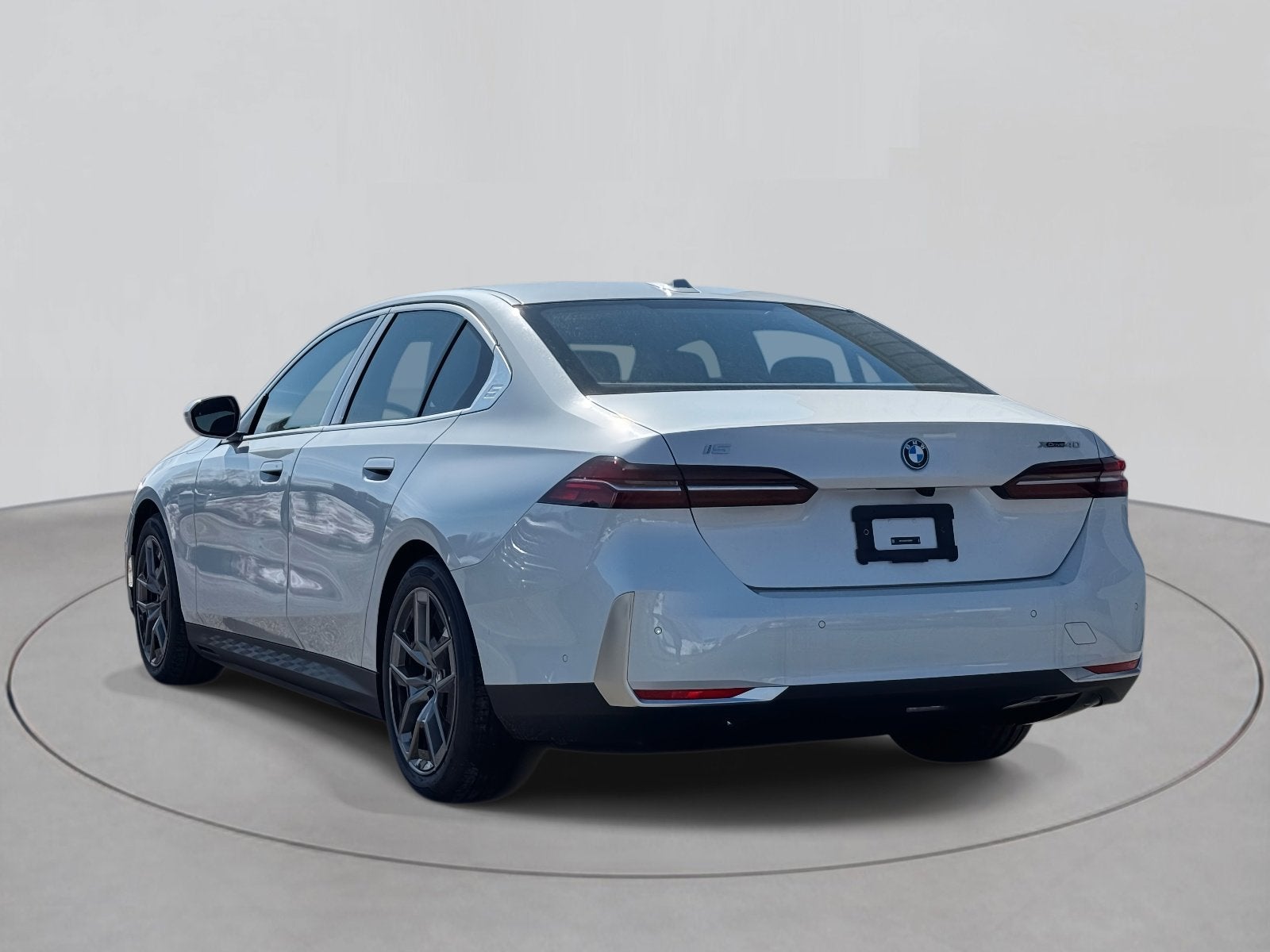 2026 BMW i5 xDrive40