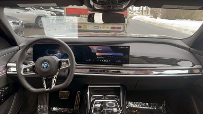2025 BMW i7 eDrive50