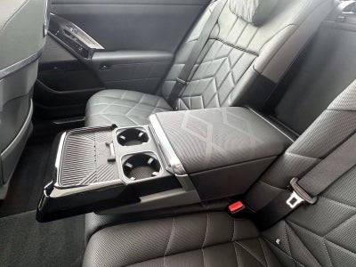 2025 BMW i7 eDrive50