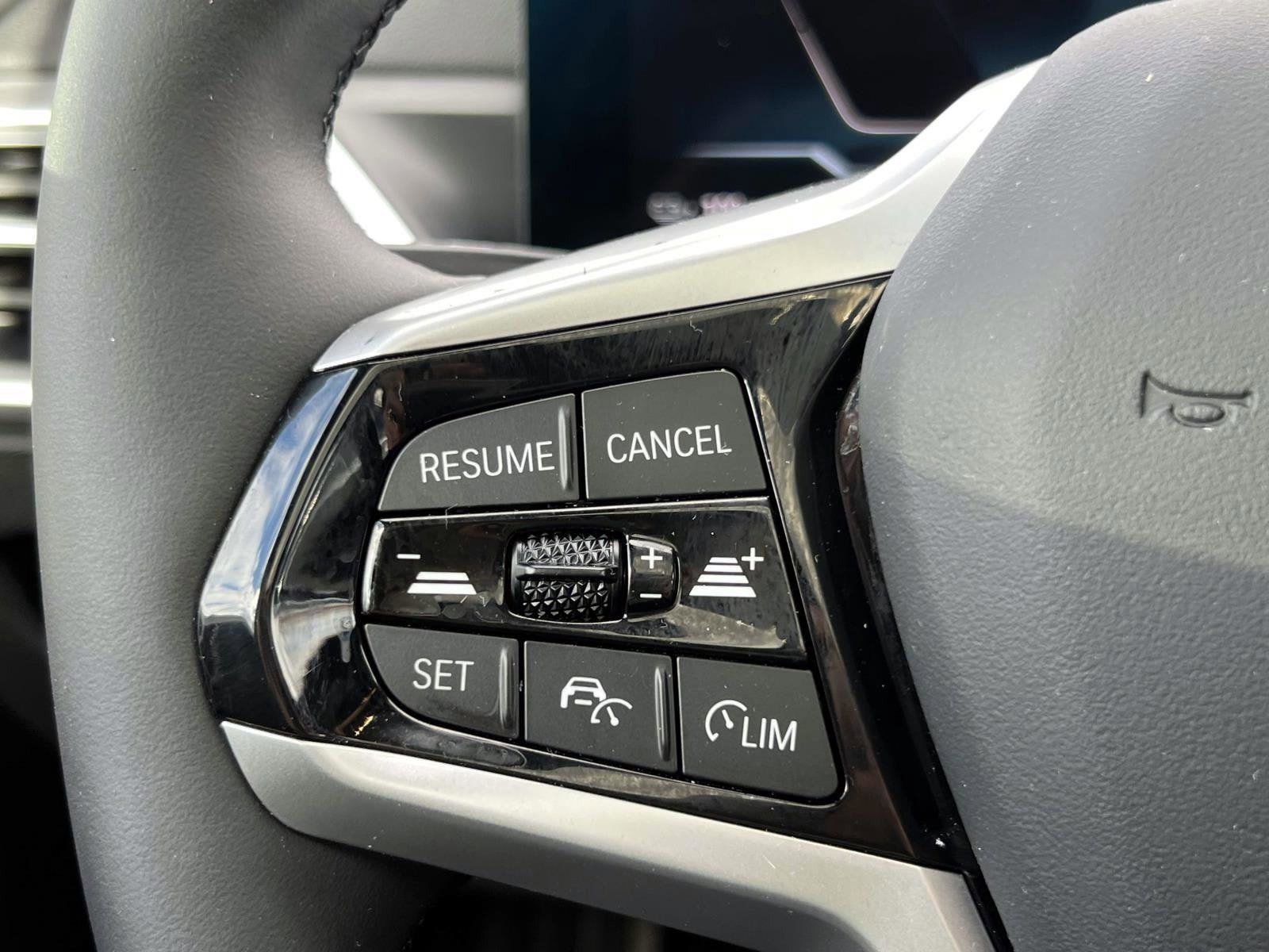 2025 BMW i4 xDrive40