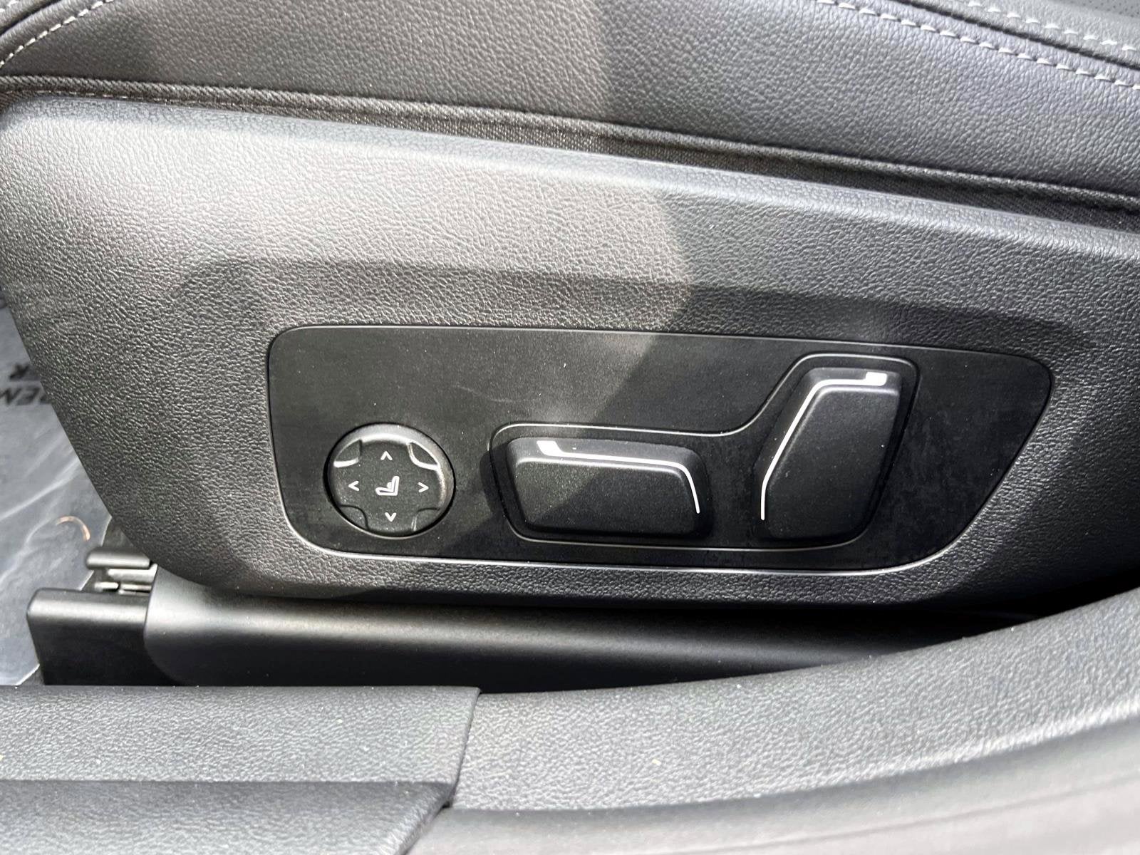 2025 BMW i4 xDrive40