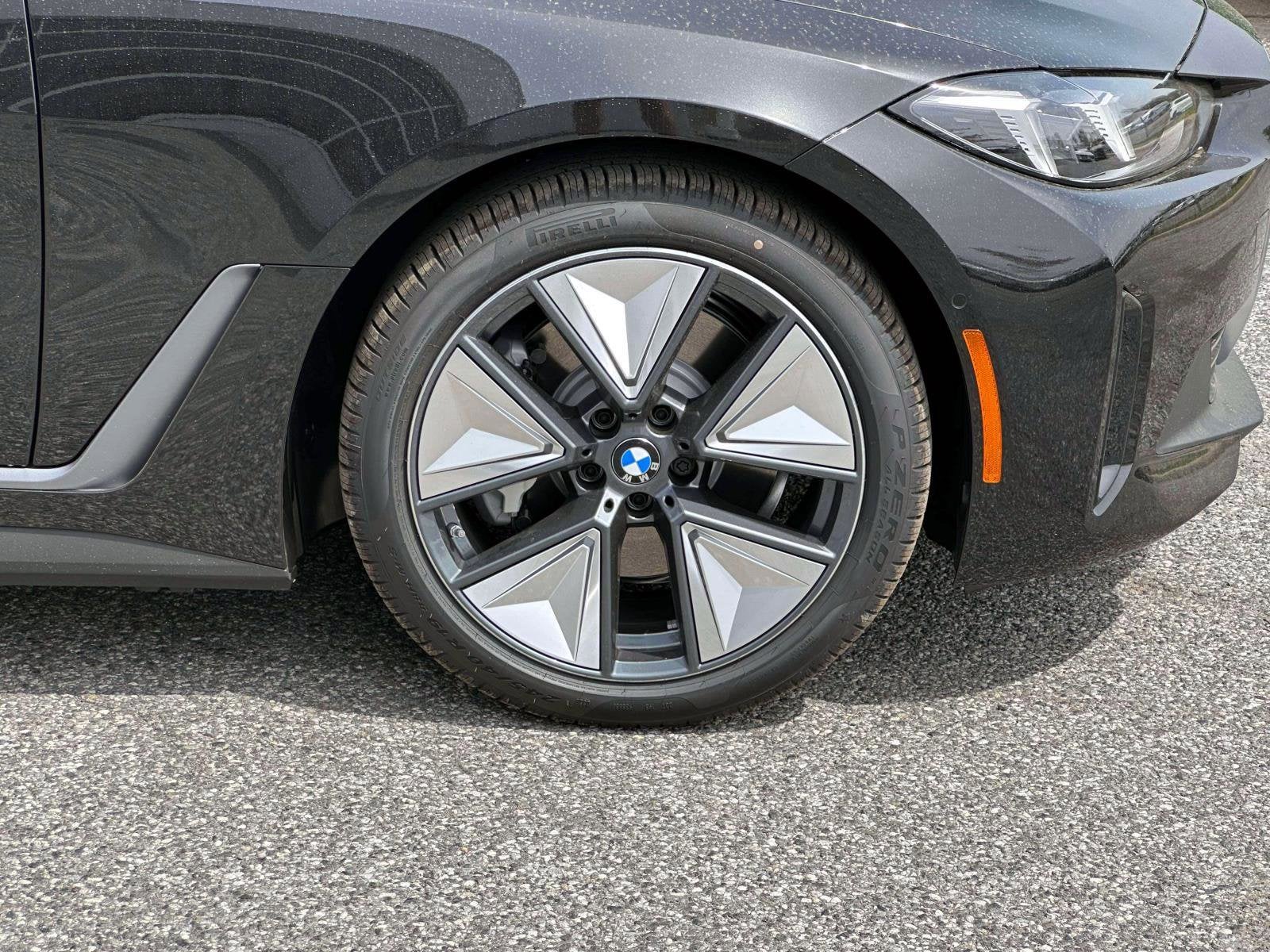 2026 BMW i4 xDrive40