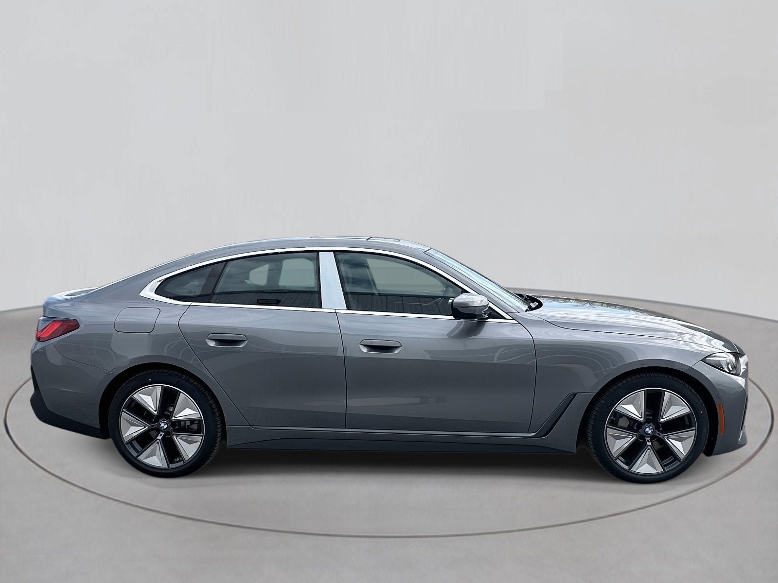 2026 BMW i4 xDrive40