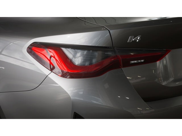 2026 BMW i4 xDrive40