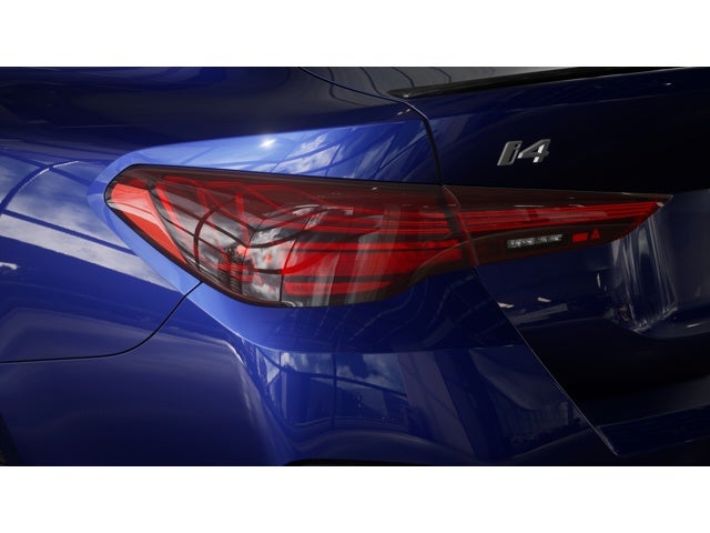 2026 BMW i4 xDrive40