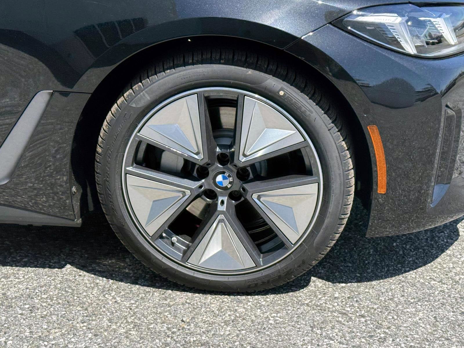 2026 BMW i4 xDrive40
