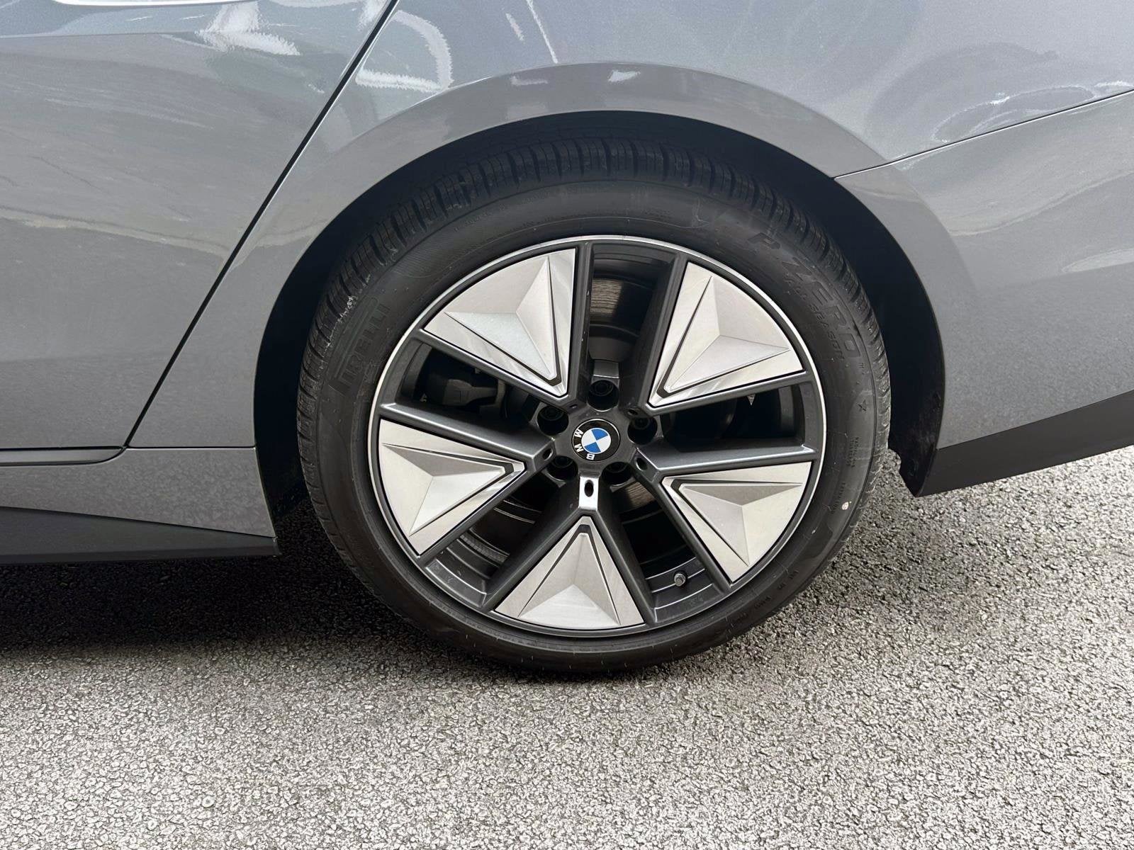 2026 BMW i4 xDrive40