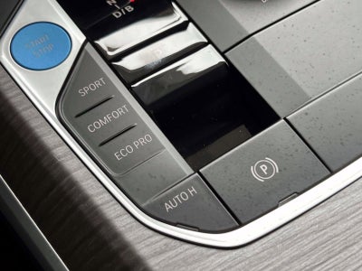 2025 BMW i4 xDrive40