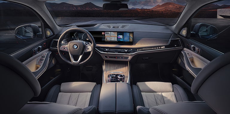 Interior front seat of BMW X7 | Flemington BMW in Flemington NJ
