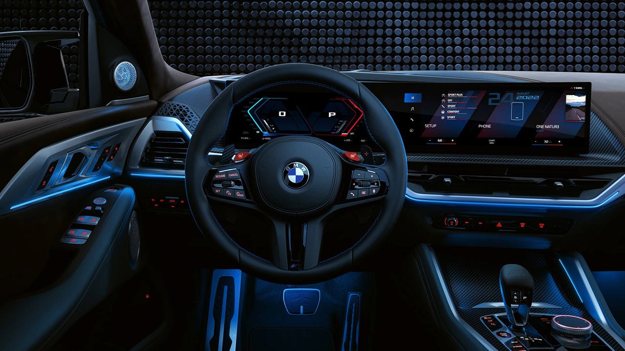 BMW XM Interior Curved Display Dashboard | Flemington BMW in Flemington NJ